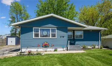 3 Bedrooms Bedrooms, ,1 BathroomBathrooms,Residential,275 Jacolyn Dr, Cedar Rapids, Iowa 52405,2503381