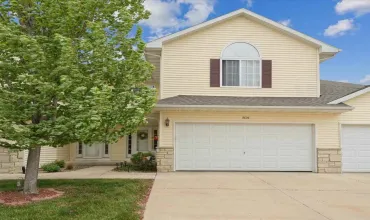 2 Bedrooms Bedrooms, ,2 BathroomsBathrooms,Residential,3626 Stoneview Circle SW, Cedar Rapids, Iowa 52404,202503254