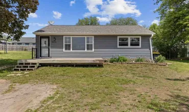 1 Bedroom Bedrooms, ,1 BathroomBathrooms,Residential,3353 Midway Rd, Marion, Iowa 52302,202503269