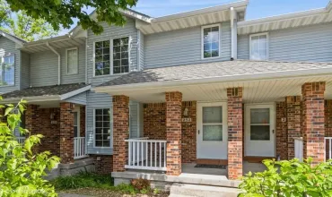 2 Bedrooms Bedrooms, ,1 BathroomBathrooms,Residential,252 West Side Drive, Iowa City, Iowa 25546,202503299