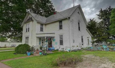 3 Bedrooms Bedrooms, ,1 BathroomBathrooms,Residential,309 6th St, West Liberty, Iowa 52776,202503314