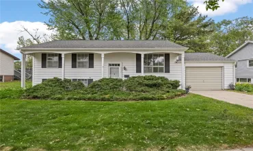 3 Bedrooms Bedrooms, ,1 BathroomBathrooms,Residential,4232 Twin Pine, Cedar Rapids, Iowa 52402,2503653