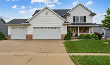 4 Bedrooms Bedrooms, ,3 BathroomsBathrooms,Residential,350 Durango, Marion, Iowa 52302,2503703