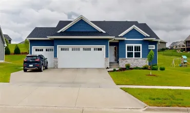5 Bedrooms Bedrooms, ,3 BathroomsBathrooms,Residential,1002 Iris Ave, Tiffin, Iowa 52340,202503433
