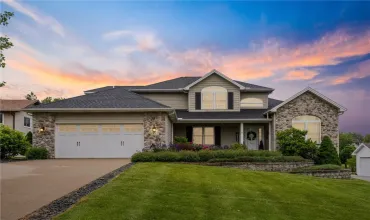 5 Bedrooms Bedrooms, ,3 BathroomsBathrooms,Residential,4000 Majestic, Cedar Rapids, Iowa 52411,2503867