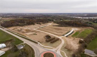 Land,Oak Meadow Lot #17, Solon, Iowa 52333,202503590