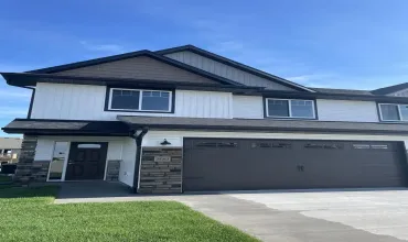 4 Bedrooms Bedrooms, ,3 BathroomsBathrooms,Residential,3357 Loethen Ln, Coralville, Iowa 52241,202503594