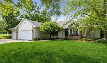 4 Bedrooms Bedrooms, ,4 BathroomsBathrooms,Residential,3508 River Ridge, Cedar Rapids, Iowa 52402,2504018