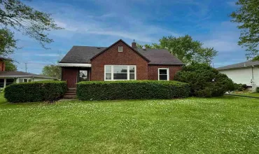 2 Bedrooms Bedrooms, ,1 BathroomBathrooms,Residential,133 Broad St, North English, Iowa 52316,202503638