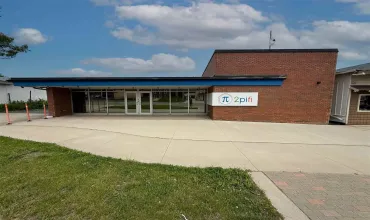Commercial Sale,3223 1st Ave SE, Cedar Rapids, Iowa 52402,202503746