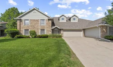 2 Bedrooms Bedrooms, ,2 BathroomsBathrooms,Residential,207 Cayman St, Iowa City, Iowa 52245,202503788