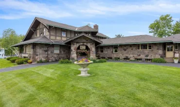 5 Bedrooms Bedrooms, ,3 BathroomsBathrooms,Residential,1900 Linden, Cedar Rapids, Iowa 52403,2504286