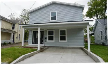 4 Bedrooms Bedrooms, ,1 BathroomBathrooms,Residential,1102 Cedar St, Muscatine, Iowa 52761,202503829