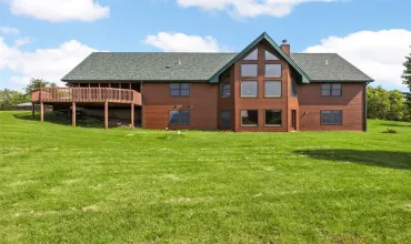 5 Bedrooms Bedrooms, ,2 BathroomsBathrooms,Residential,660 Garfield, West Branch, Iowa 52358,2504334