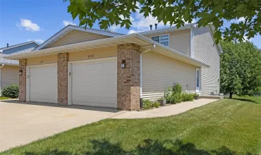 2 Bedrooms Bedrooms, ,1 BathroomBathrooms,Residential,2705 Ridgeview Way, Marion, Iowa 52302,2504339