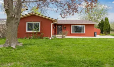 3 Bedrooms Bedrooms, ,2 BathroomsBathrooms,Residential,1424 N Ave, Cedar Rapids, Iowa 52405,202503894