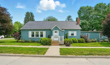 4 Bedrooms Bedrooms, ,1 BathroomBathrooms,Residential,508 4th Street, Kalona, Iowa 52247,202503987