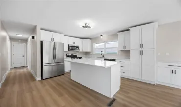 4 Bedrooms Bedrooms, ,1 BathroomBathrooms,Residential,6612 Boulder, Cedar Rapids, Iowa 52405,2504525