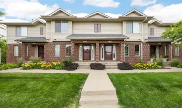 2 Bedrooms Bedrooms, ,2 BathroomsBathrooms,Residential,275 Camden Rd, Iowa City, Iowa 52245,202504029