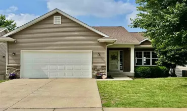 5 Bedrooms Bedrooms, ,3 BathroomsBathrooms,Residential,903 Oxen Ln, Iowa City, Iowa 52240,202504056