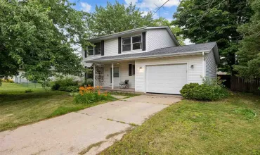 4 Bedrooms Bedrooms, ,1 BathroomBathrooms,Residential,175 Prairie Ridge Ct, North Liberty, Iowa 52317,202504062