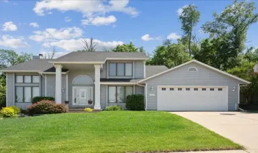 5 Bedrooms Bedrooms, ,3 BathroomsBathrooms,Residential,2066 Vista Circle NW, Cedar Rapids, Iowa 52405,202504133