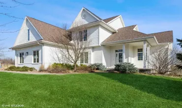 4 Bedrooms Bedrooms, ,3 BathroomsBathrooms,Residential,3744 Lacina Drive SW, Iowa City, Iowa 52240,202504087