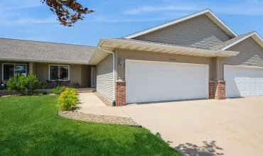 3 Bedrooms Bedrooms, 4 Rooms Rooms,3 BathroomsBathrooms,Residential,3225 Prairie Bend, Marion, Iowa 52302,2504568