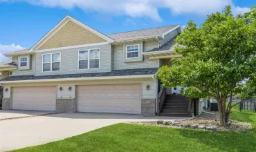 3 Bedrooms Bedrooms, ,2 BathroomsBathrooms,Residential,85 Park Ridge Rd, North Liberty, Iowa 52317,202504245