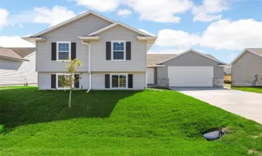 Home is under construction. Pictures are of a similar property. Specifications and selections subject to change.