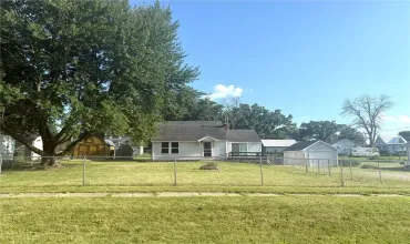 2 Bedrooms Bedrooms, ,1 BathroomBathrooms,Residential,113 Vinton, Coggon, Iowa 52218,2505848