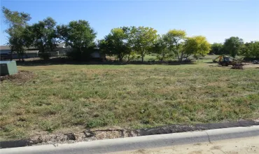 Farm,3321 Sokol, Cedar Rapids, Iowa 52404,2209047