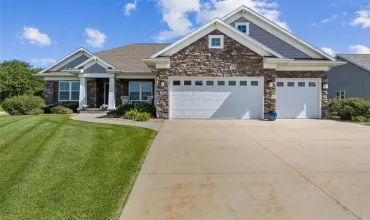 5 Bedrooms Bedrooms, 11 Rooms Rooms,3 BathroomsBathrooms,Residential,1002 Hunters Green Way, Marion, Iowa 52302,2505950