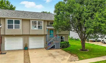3 Bedrooms Bedrooms, ,2 BathroomsBathrooms,Residential,727 Hodge St, North Liberty, Iowa 52317,202504452