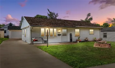 3 Bedrooms Bedrooms, ,1 BathroomBathrooms,Residential,1140 31st, Cedar Rapids, Iowa 52402,2506069