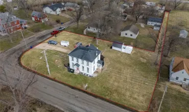 3 Bedrooms Bedrooms, ,1 BathroomBathrooms,Residential,1860 E Ave, Cedar Rapids, Iowa 52405,2506093
