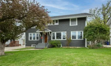 3 Bedrooms Bedrooms, ,1 BathroomBathrooms,Residential,394 25th, Cedar Rapids, Iowa 52403,2506239