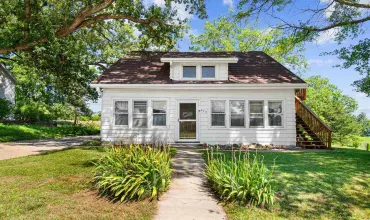4 Bedrooms Bedrooms, 0 ,2 BathroomsBathrooms,Residential,440 Roberts Ferry Rd, Tiffin, Iowa 52340,202504827