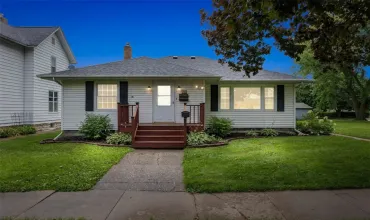 2 Bedrooms Bedrooms, 0 ,2 BathroomsBathrooms,Residential,306 Mulberry, Tipton, Iowa 52772,2506516