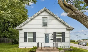 4 Bedrooms Bedrooms, 0 ,1 BathroomBathrooms,Residential,3101 C, Cedar Rapids, Iowa 52402,2506525