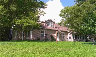 3 Bedrooms Bedrooms, 0 ,1 BathroomBathrooms,Residential,4246 Hwy 61, Wapello, Iowa 52653,202504857