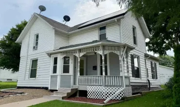 4 Bedrooms Bedrooms, 0 ,1 BathroomBathrooms,Residential,839 Marion Ave, Washington, Iowa 52353,202504866