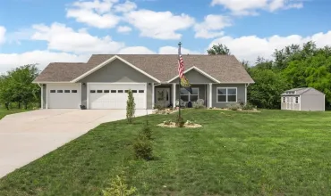 3 Bedrooms Bedrooms, 0 ,2 BathroomsBathrooms,Residential,8063 218th, Martelle, Iowa 52305,2506618