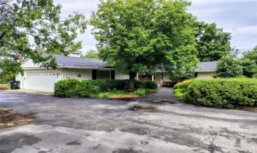 3 Bedrooms Bedrooms, 0 ,3 BathroomsBathrooms,Residential,341 34th, Cedar Rapids, Iowa 52403,2506597