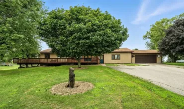 4 Bedrooms Bedrooms, 0 ,2 BathroomsBathrooms,Residential,3704 Cynthia, Fairfax, Iowa 52228,2506673