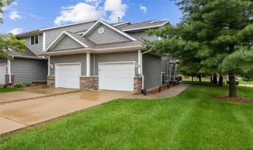 3 Bedrooms Bedrooms, 0 ,2 BathroomsBathrooms,Residential,5811 Muirfield Dr SW, 6, Cedar Rapids, Iowa 52404,202504950