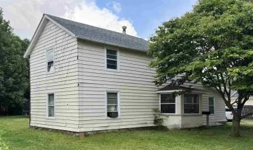 3 Bedrooms Bedrooms, 0 ,1 BathroomBathrooms,Residential,712 2nd Ave, Washington, Iowa 52353,202504987