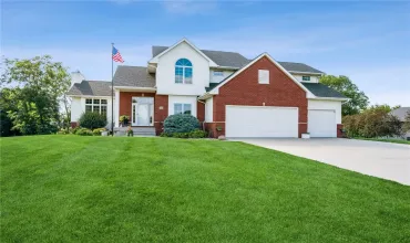 5 Bedrooms Bedrooms, 0 ,3 BathroomsBathrooms,Residential,545 Evergreen, Robins, Iowa 52328,2506787